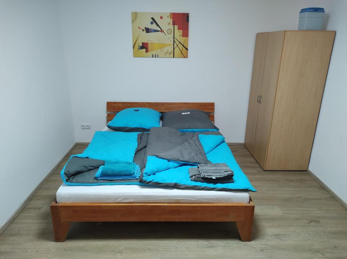 Doppelzimmer mit Gemeinschaftsbad